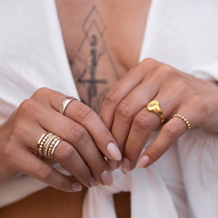 "Rose" Signet Ring in Sterling Silver